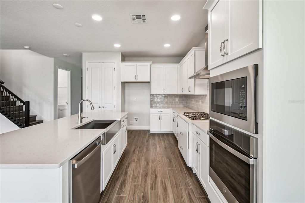 For Sale: $661,990 (5 beds, 4 baths, 3006 Square Feet)