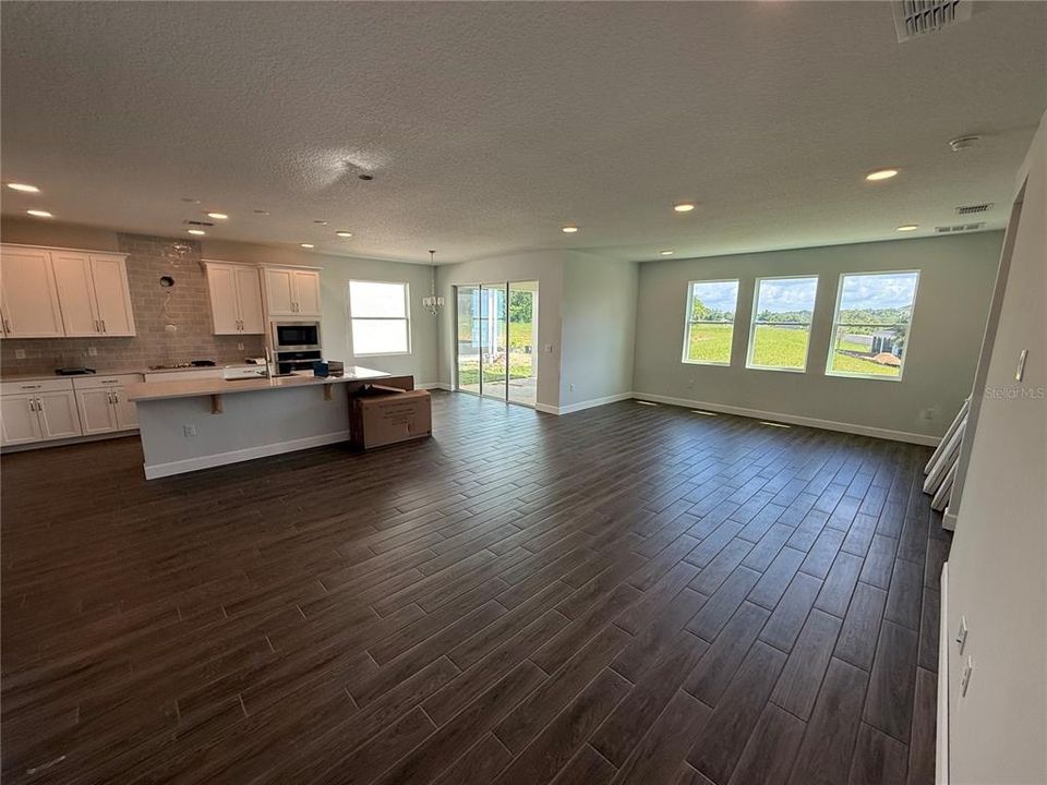 For Sale: $661,990 (5 beds, 4 baths, 3006 Square Feet)