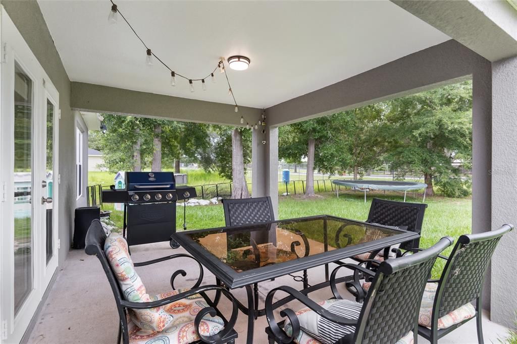 For Sale: $259,900 (3 beds, 2 baths, 1471 Square Feet)