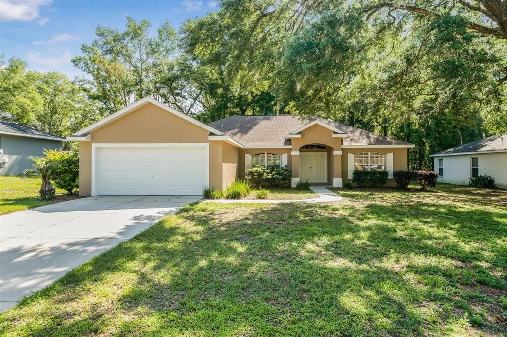 Recently Sold: $258,500 (3 beds, 2 baths, 1743 Square Feet)