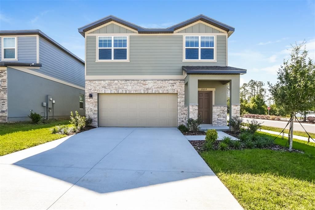 Recently Rented: $2,095 (3 beds, 2 baths, 1826 Square Feet)