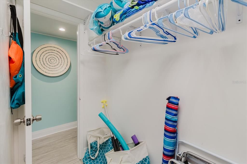 На продажу: $290,000 (3 спален, 2 ванн, 1375 Квадратных фут)