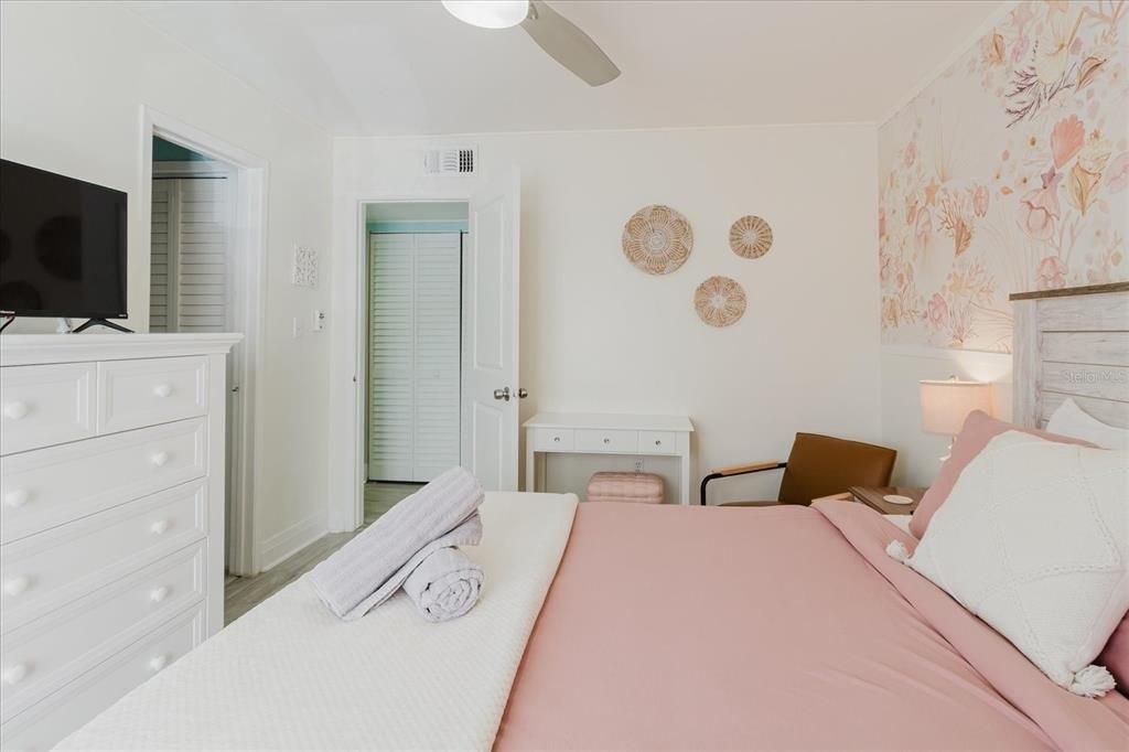 На продажу: $290,000 (3 спален, 2 ванн, 1375 Квадратных фут)