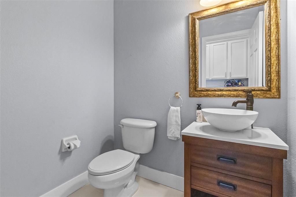 Active With Contract: $949,000 (4 beds, 3 baths, 3024 Square Feet)