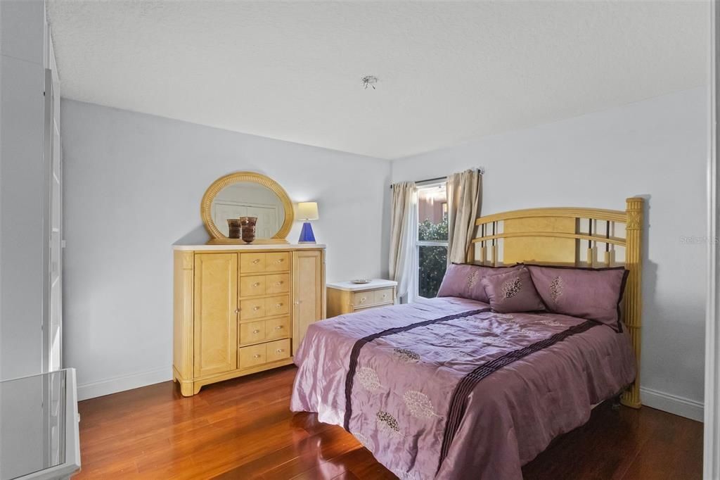 Active With Contract: $949,000 (4 beds, 3 baths, 3024 Square Feet)