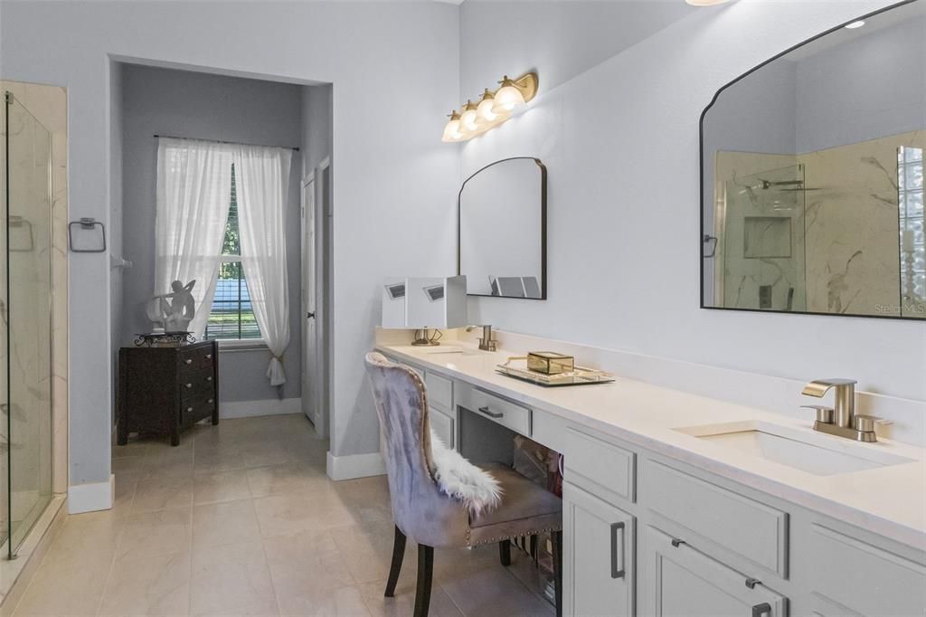 Active With Contract: $949,000 (4 beds, 3 baths, 3024 Square Feet)