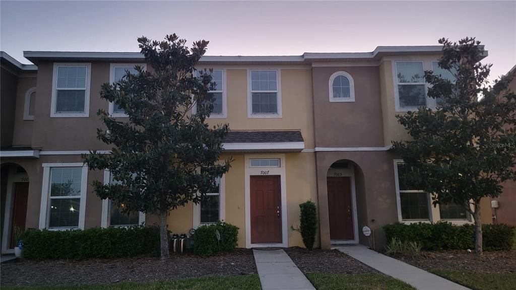 Recently Sold: $199,000 (2 beds, 2 baths, 1120 Square Feet)