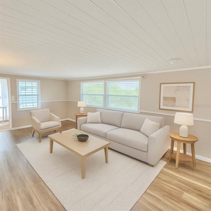 合同活跃: $149,900 (2 贝兹, 2 浴室, 1120 平方英尺)