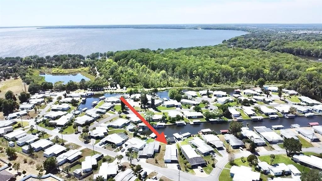 合同活跃: $149,900 (2 贝兹, 2 浴室, 1120 平方英尺)