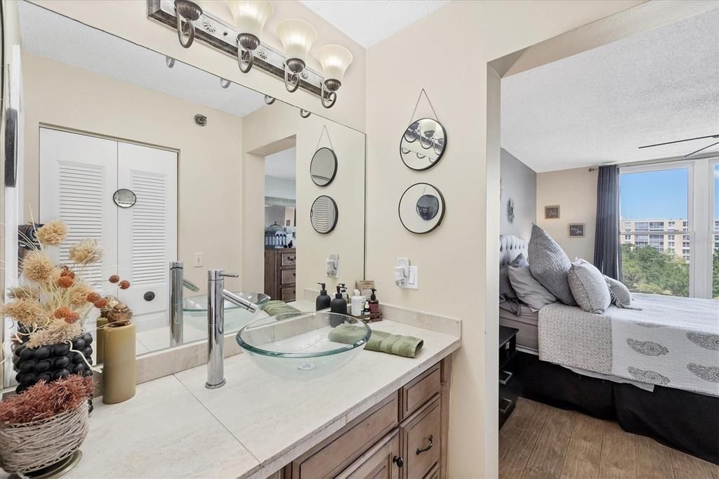 Activo con contrato: $180,000 (1 camas, 2 baños, 1218 Pies cuadrados)