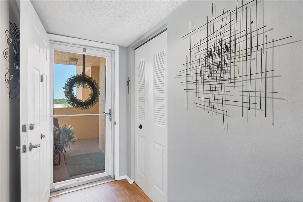 Activo con contrato: $180,000 (1 camas, 2 baños, 1218 Pies cuadrados)