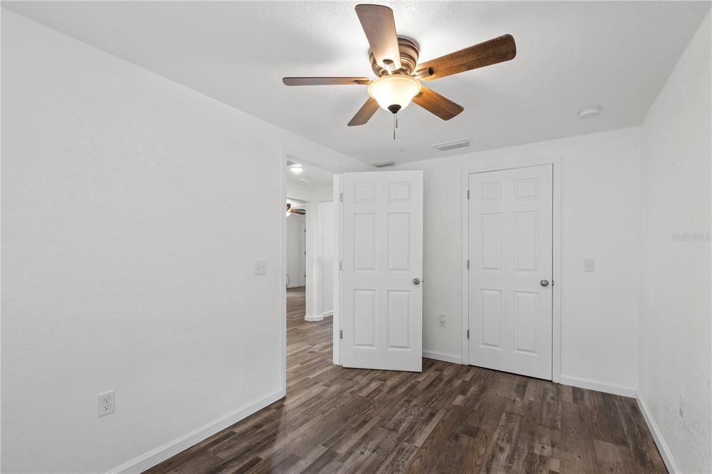 На продажу: $199,000 (3 спален, 2 ванн, 1144 Квадратных фут)