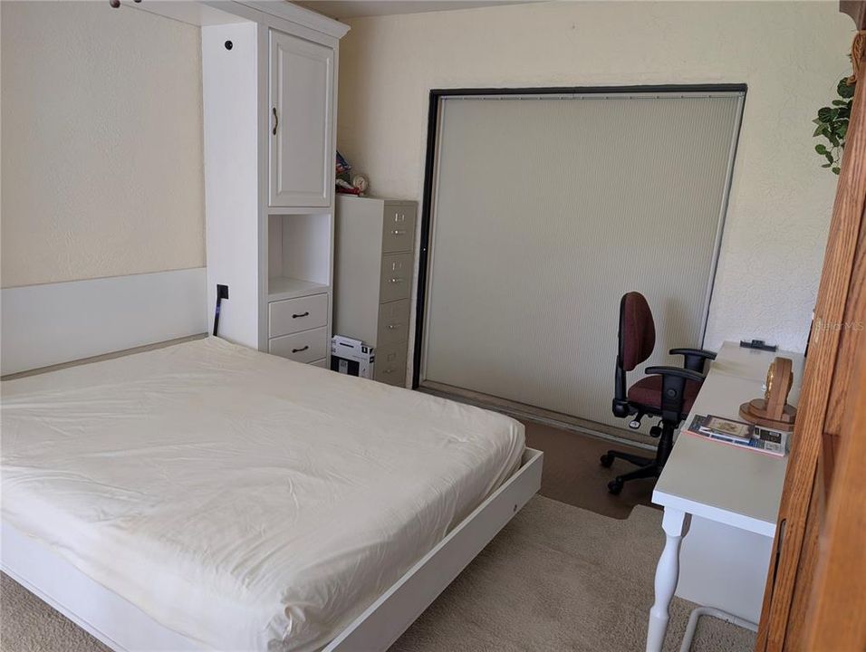 Activo con contrato: $225,000 (2 camas, 2 baños, 1502 Pies cuadrados)