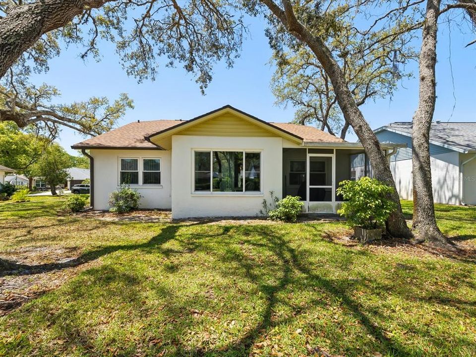 Activo con contrato: $225,000 (2 camas, 2 baños, 1502 Pies cuadrados)