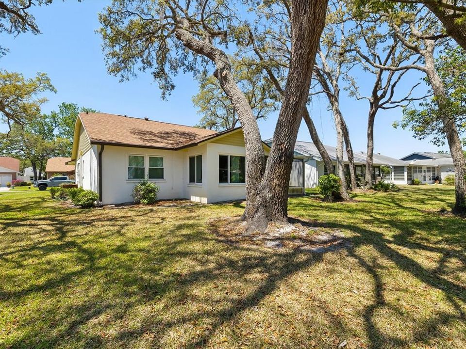 Activo con contrato: $225,000 (2 camas, 2 baños, 1502 Pies cuadrados)