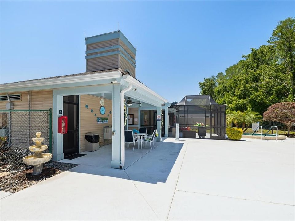 Activo con contrato: $225,000 (2 camas, 2 baños, 1502 Pies cuadrados)