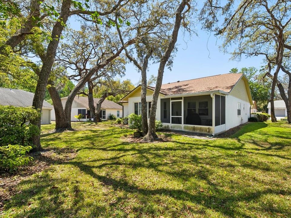 Activo con contrato: $225,000 (2 camas, 2 baños, 1502 Pies cuadrados)