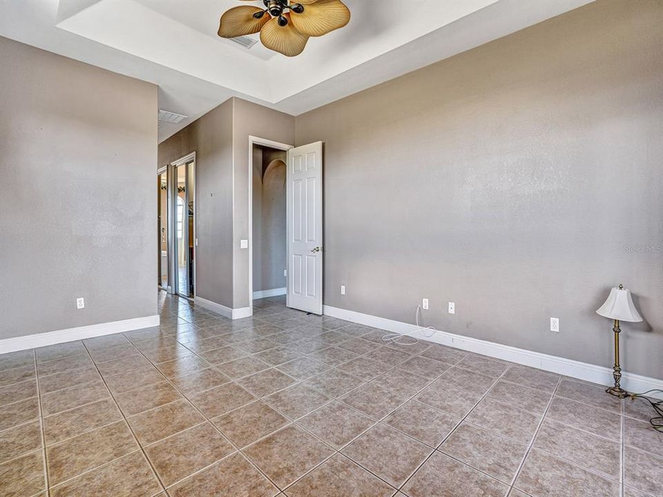 For Sale: $499,000 (3 beds, 2 baths, 2210 Square Feet)