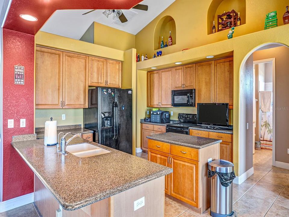 For Sale: $499,000 (3 beds, 2 baths, 2210 Square Feet)