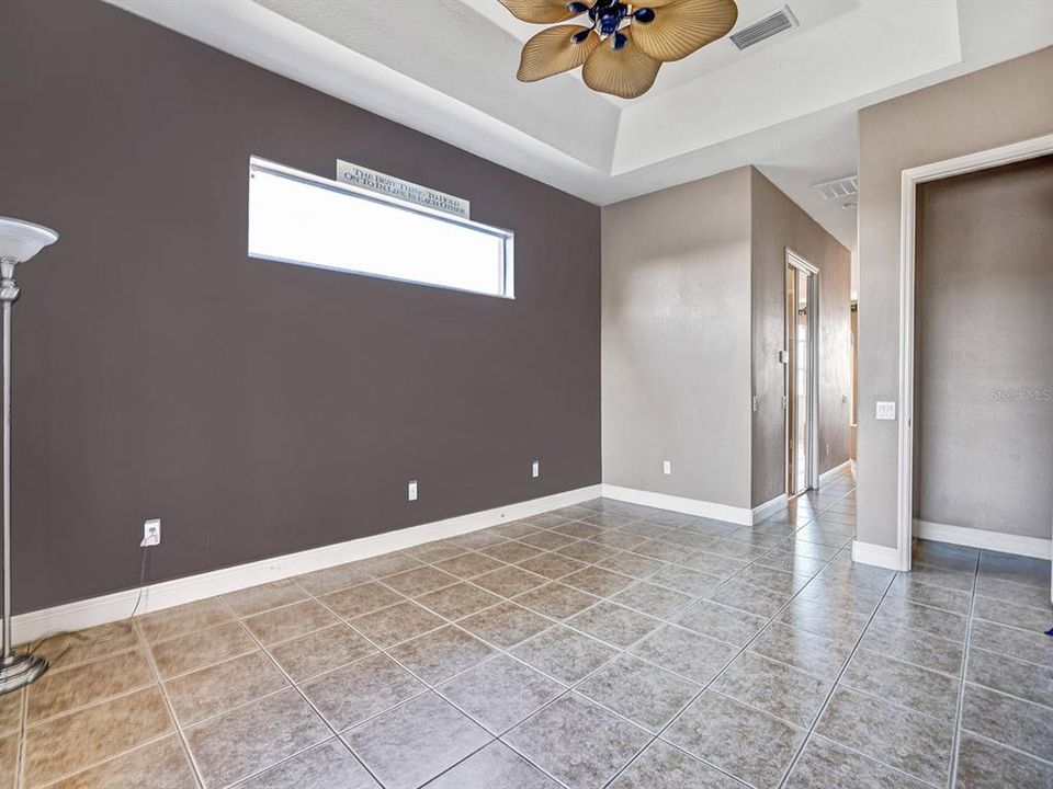 For Sale: $499,000 (3 beds, 2 baths, 2210 Square Feet)