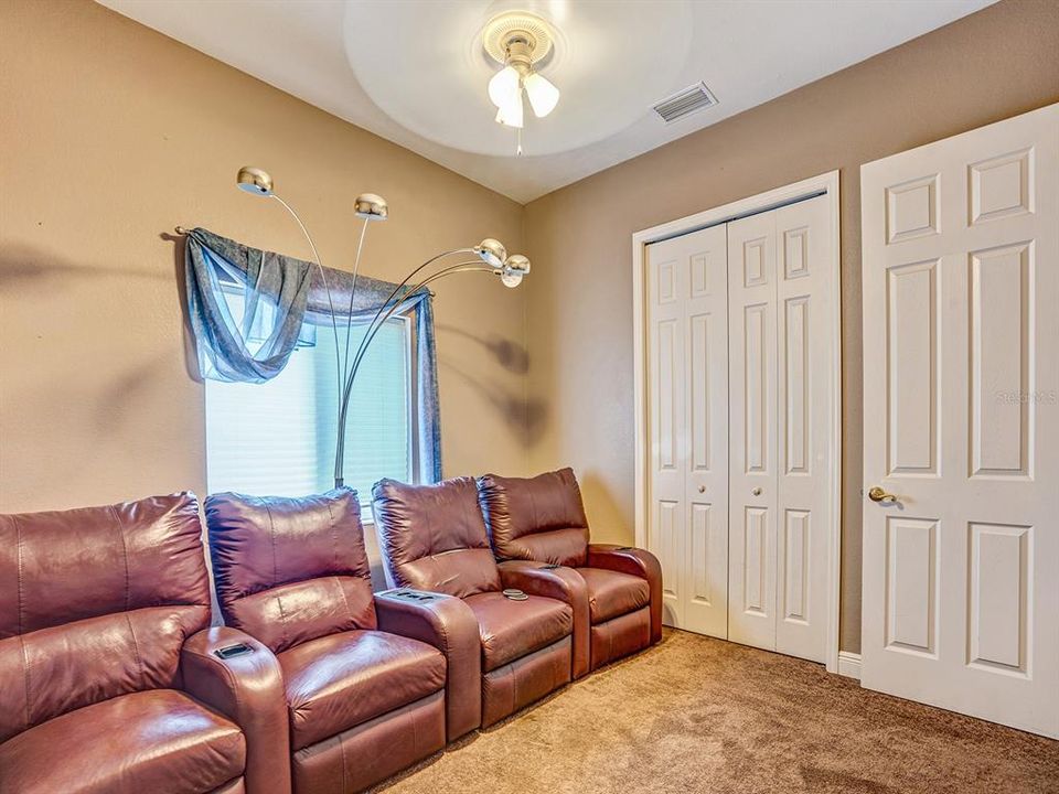 For Sale: $499,000 (3 beds, 2 baths, 2210 Square Feet)