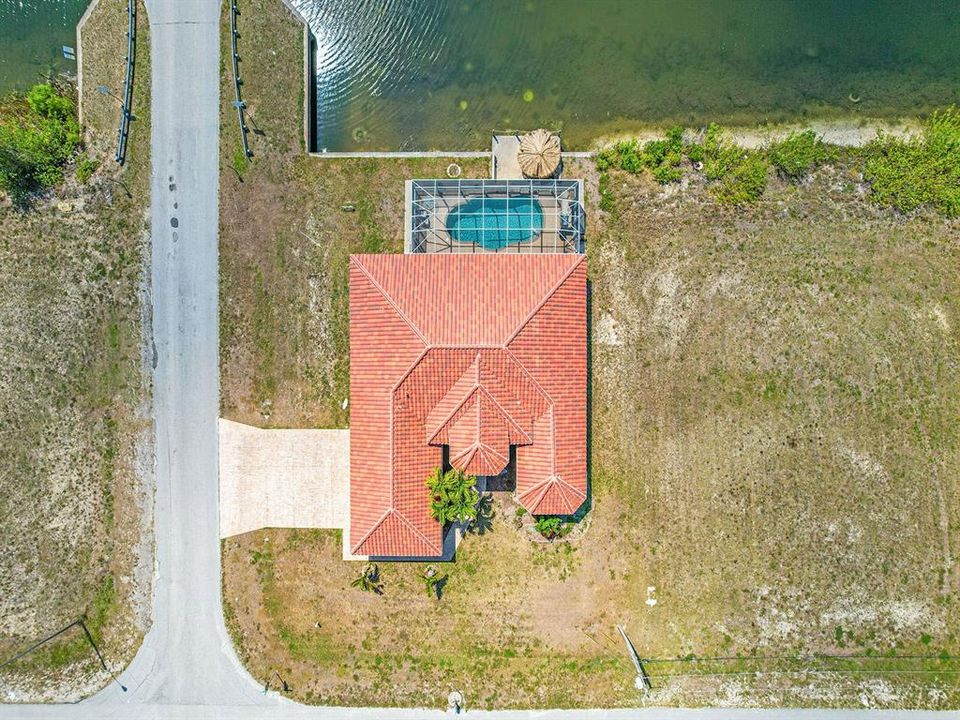 For Sale: $499,000 (3 beds, 2 baths, 2210 Square Feet)