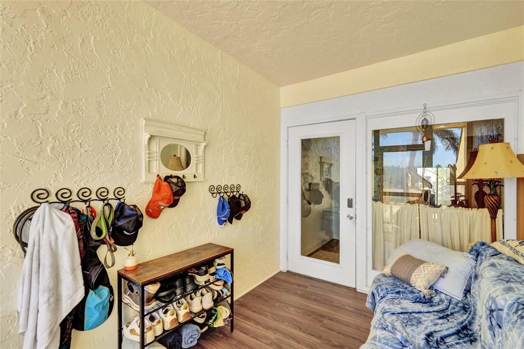 En Venta: $315,000 (3 camas, 2 baños, 1674 Pies cuadrados)