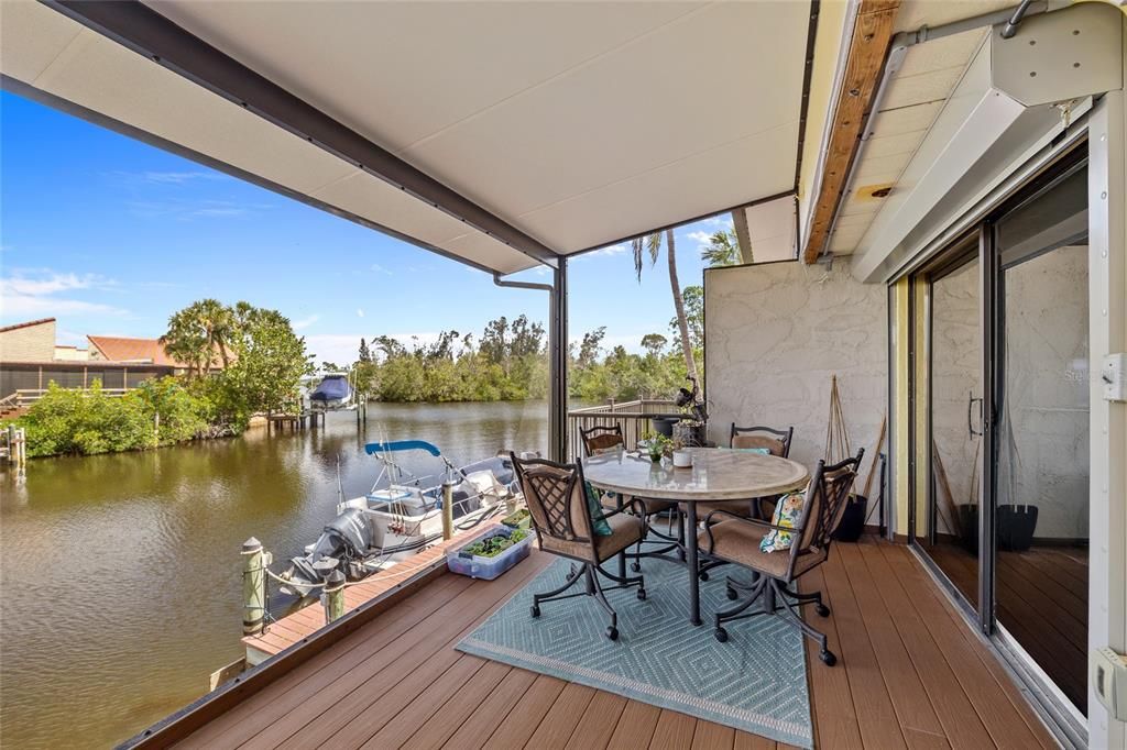 En Venta: $315,000 (3 camas, 2 baños, 1674 Pies cuadrados)