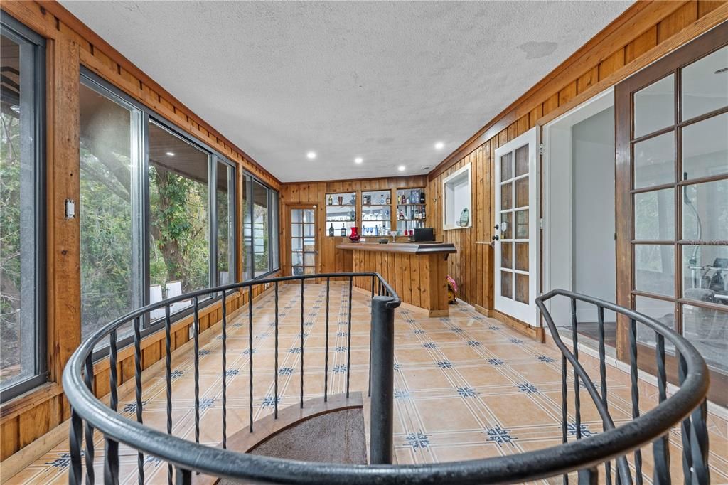 待售: $620,000 (8 贝兹, 7 浴室, 5768 平方英尺)