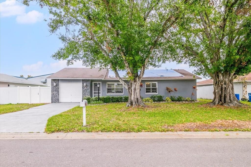 Vendido Recientemente: $325,000 (3 camas, 2 baños, 1131 Pies cuadrados)