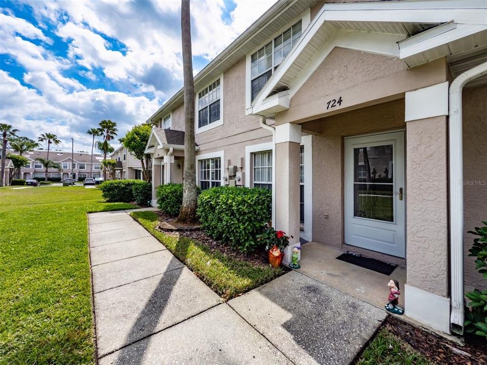 En Renta: $1,800 (2 camas, 1 baños, 1159 Pies cuadrados)