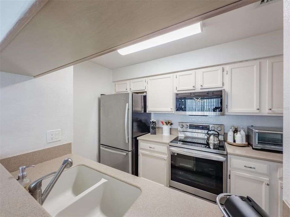 En Renta: $1,800 (2 camas, 1 baños, 1159 Pies cuadrados)