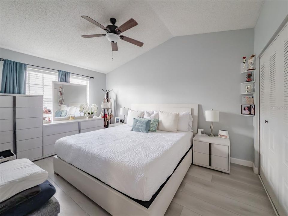 En Renta: $1,800 (2 camas, 1 baños, 1159 Pies cuadrados)