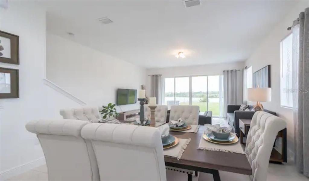 For Rent: $1,950 (4 beds, 2 baths, 1948 Square Feet)