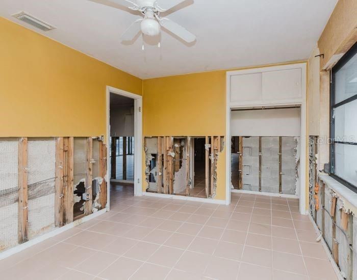 For Sale: $520,000 (3 beds, 2 baths, 1690 Square Feet)