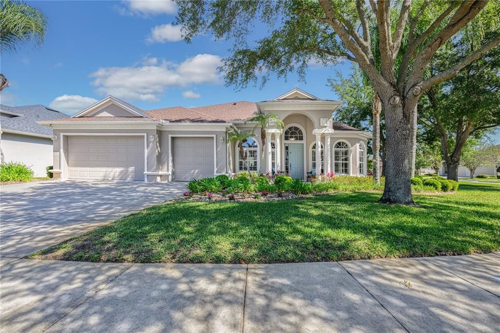 Vendido Recientemente: $685,000 (4 camas, 3 baños, 2636 Pies cuadrados)