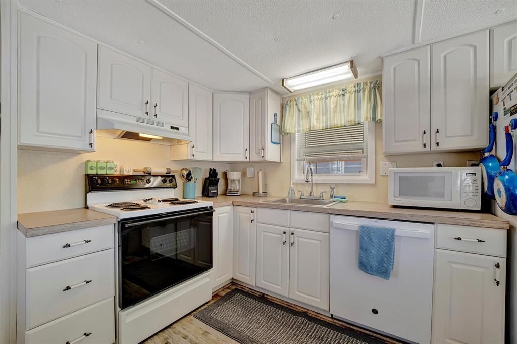 En Venta: $119,900 (2 camas, 1 baños, 792 Pies cuadrados)