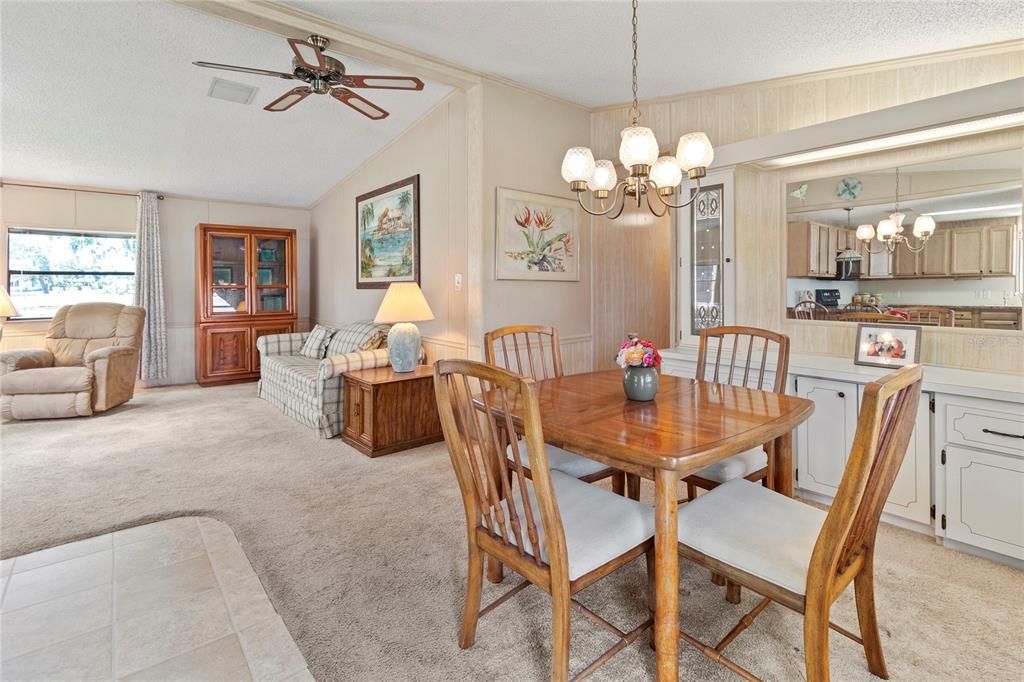 For Sale: $197,000 (2 beds, 2 baths, 1352 Square Feet)