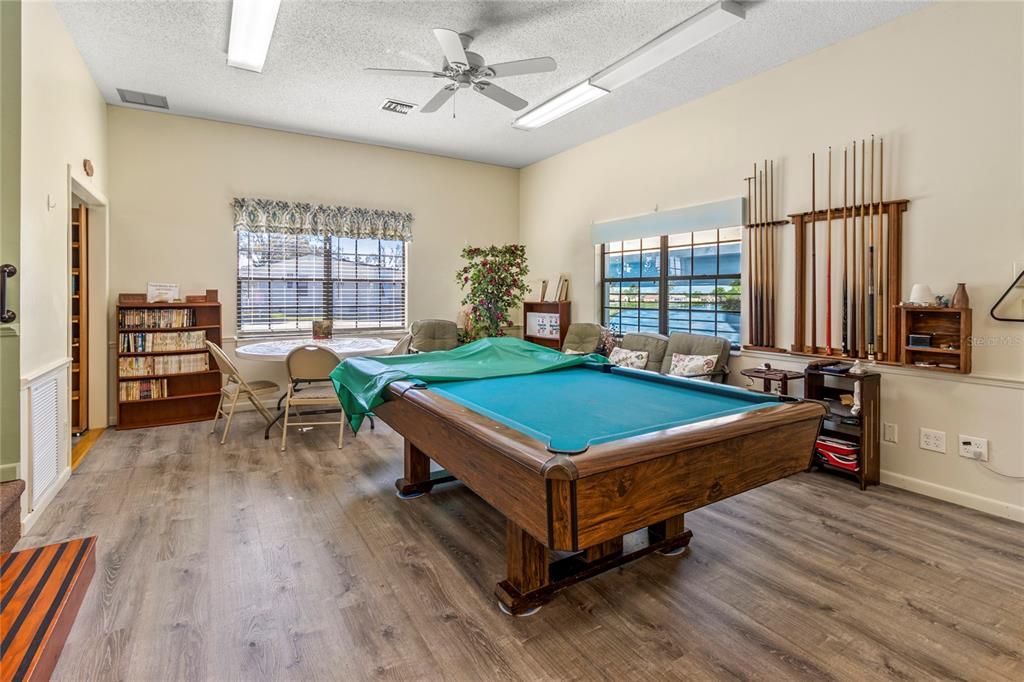 For Sale: $197,000 (2 beds, 2 baths, 1352 Square Feet)