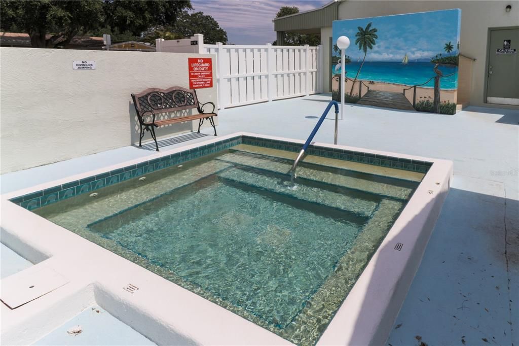 For Sale: $197,000 (2 beds, 2 baths, 1352 Square Feet)