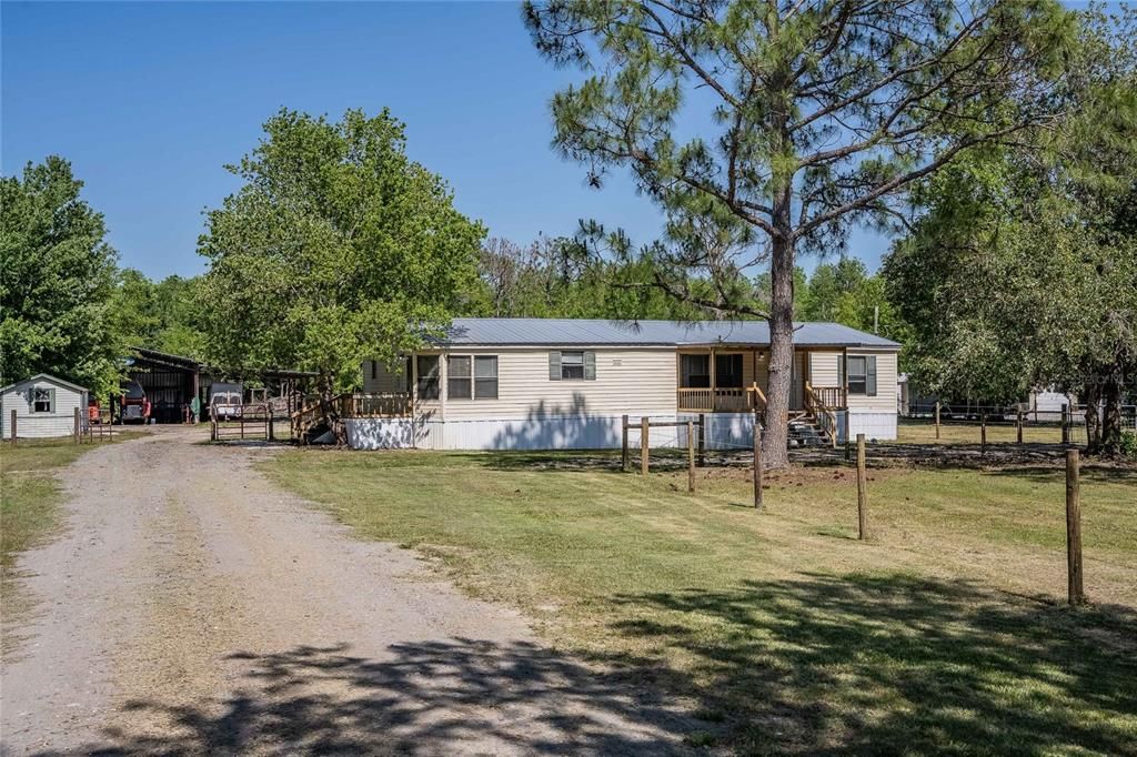 Vendido Recientemente: $289,900 (3 camas, 2 baños, 1568 Pies cuadrados)