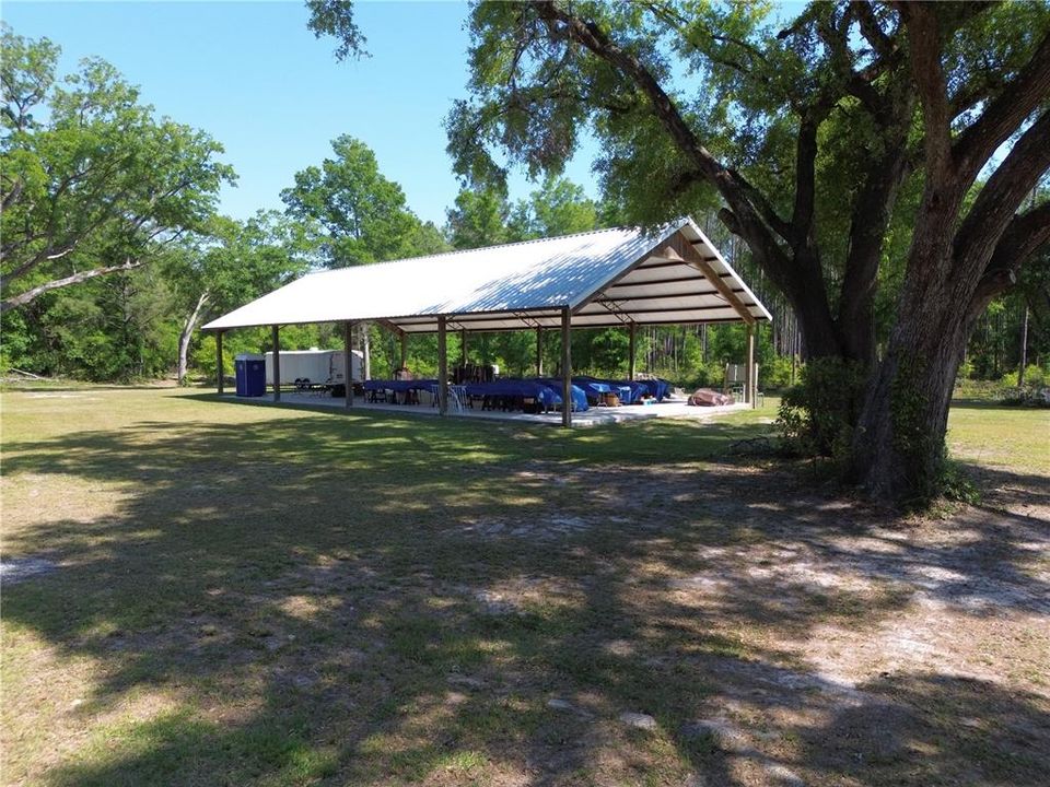 На продажу: $350,000 (5.00 acres)