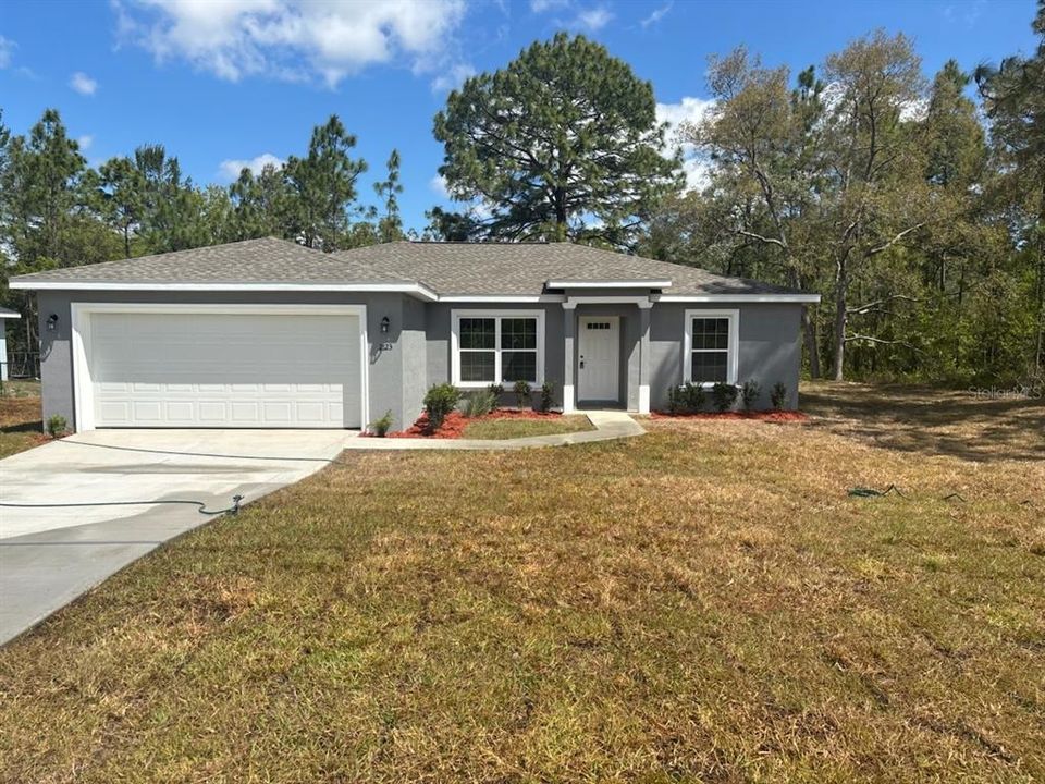 Recently Sold: $244,900 (3 beds, 2 baths, 1405 Square Feet)