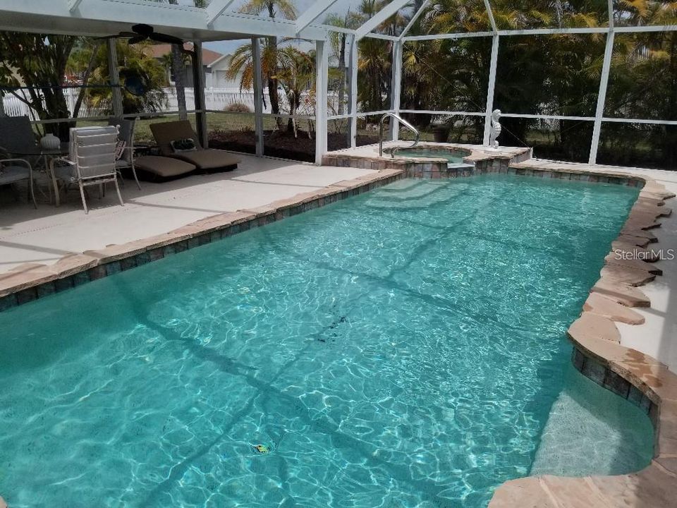 В аренду: $3,000 (3 спален, 3 ванн, 1900 Квадратных фут)