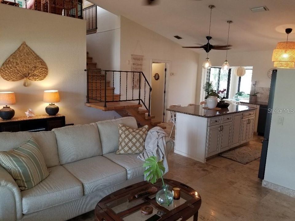 В аренду: $3,000 (3 спален, 3 ванн, 1900 Квадратных фут)