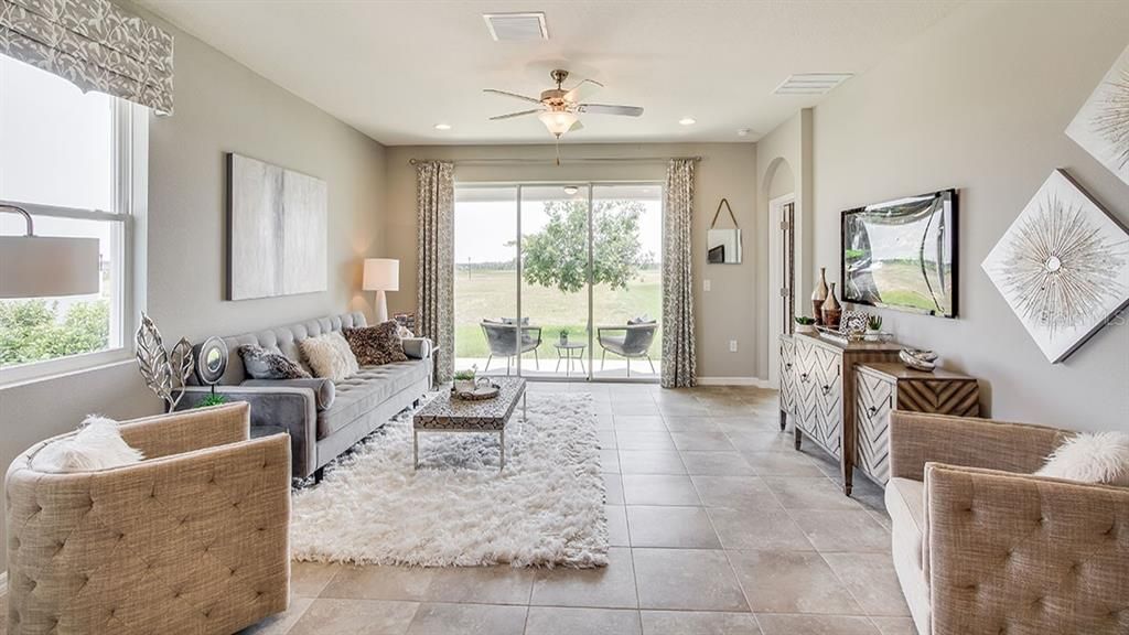 For Sale: $245,990 (2 beds, 2 baths, 1565 Square Feet)