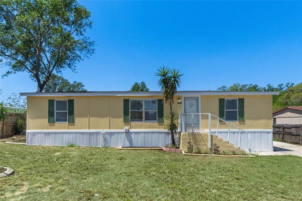 Recently Sold: $195,999 (3 beds, 2 baths, 1200 Square Feet)