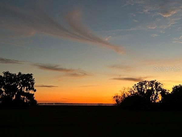 En Venta: $3,785,500 (11.30 acres)