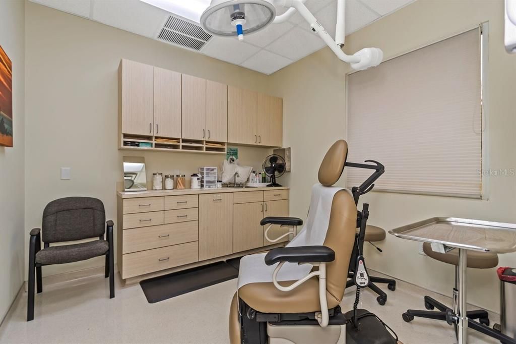 待售: $1,800,000 (0 贝兹, 0 浴室, 7490 平方英尺)