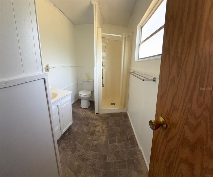 待售: $179,900 (1 贝兹, 1 浴室, 720 平方英尺)